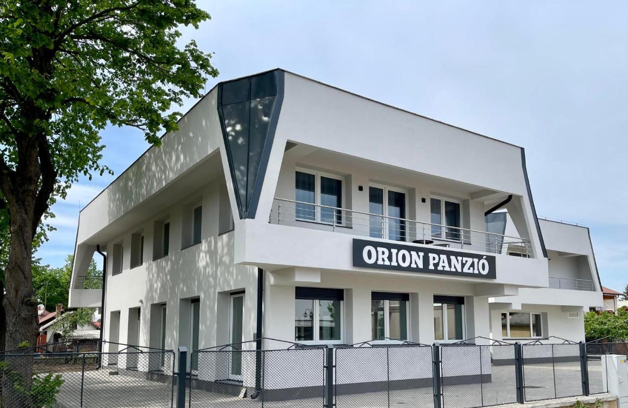 Bed and Breakfast Orion Panzio Hajdúszoboszló Exteriér fotografie