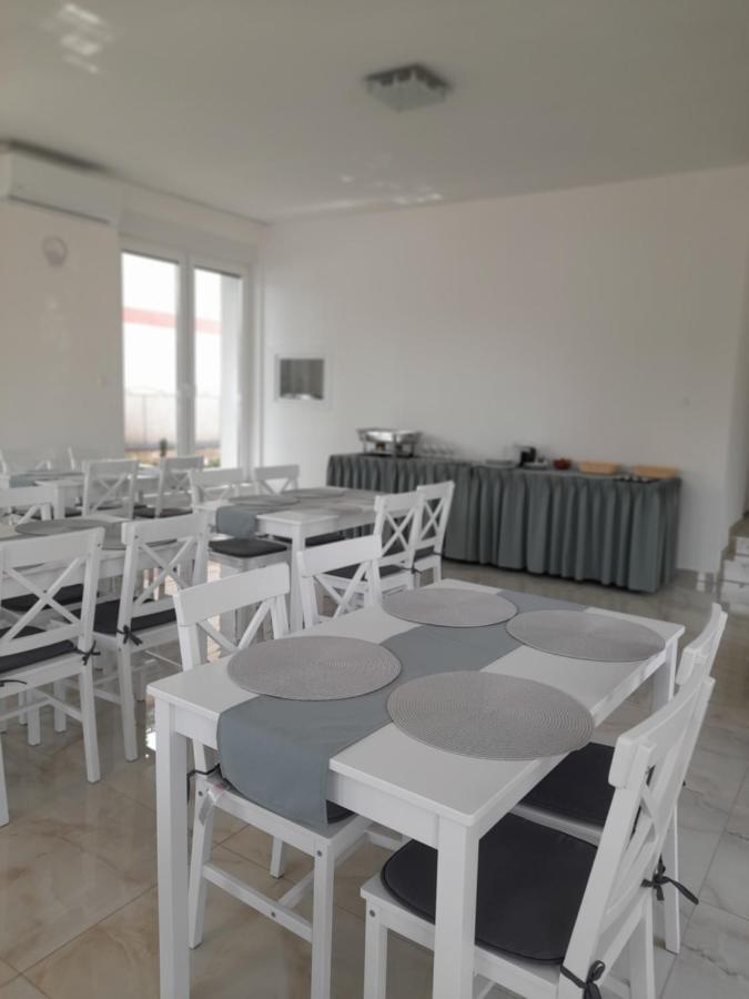 Bed and Breakfast Orion Panzio Hajdúszoboszló Exteriér fotografie